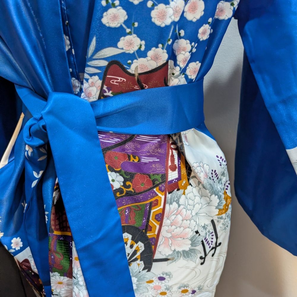 Blue Floral Kimono Robe - Picture 5 of 6